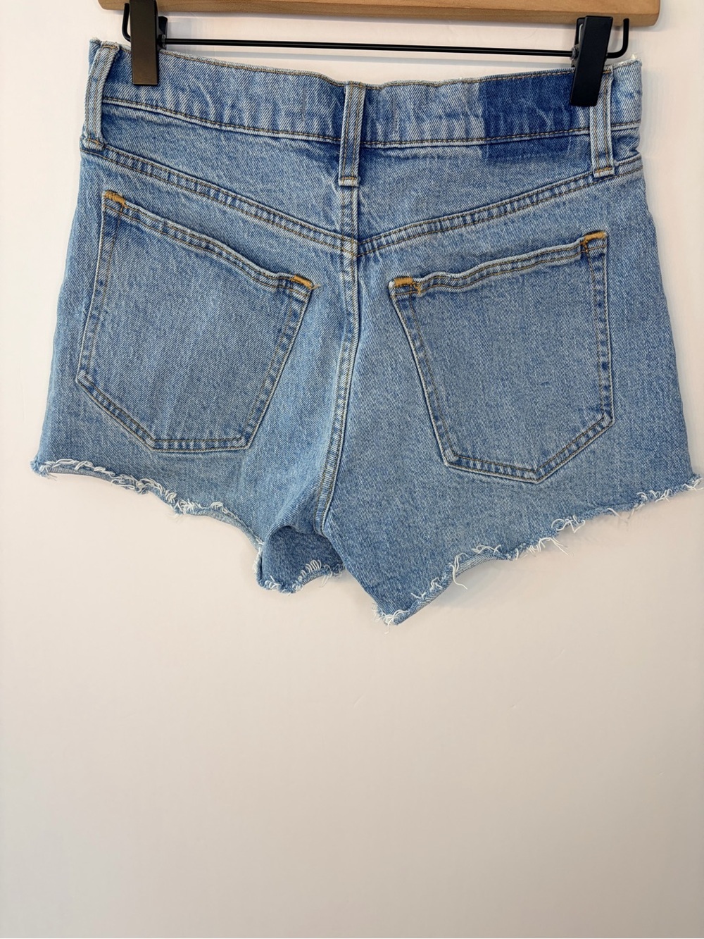 Abercrombie & Fitch Women’s The ‘90s Relaxed Cutoff High Rise Shorts, Size 26 - Picture 6 of 10